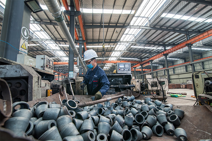 兴城网架配件-锥头加工车间